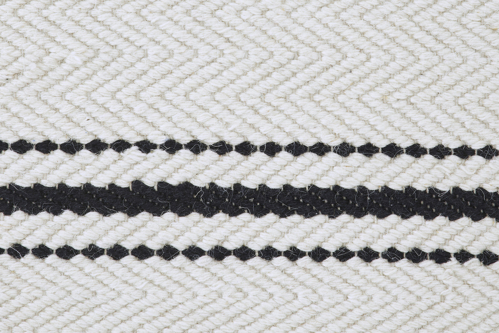 Renwil Allen 10002 Rug - Ivory/Black, 9,1" X 13,1"