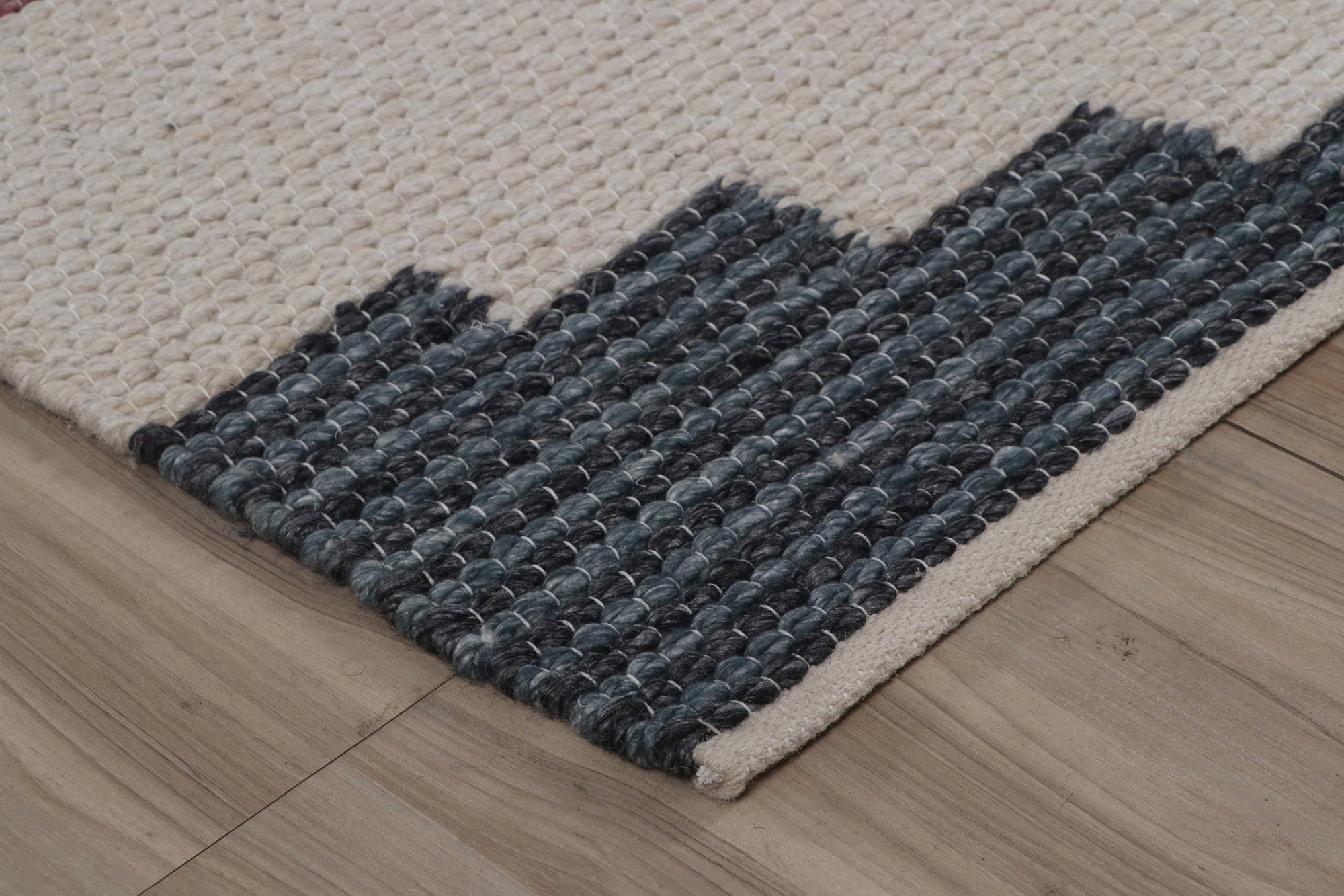 Renwil Annie Rug - Ivory, 8" X 10"