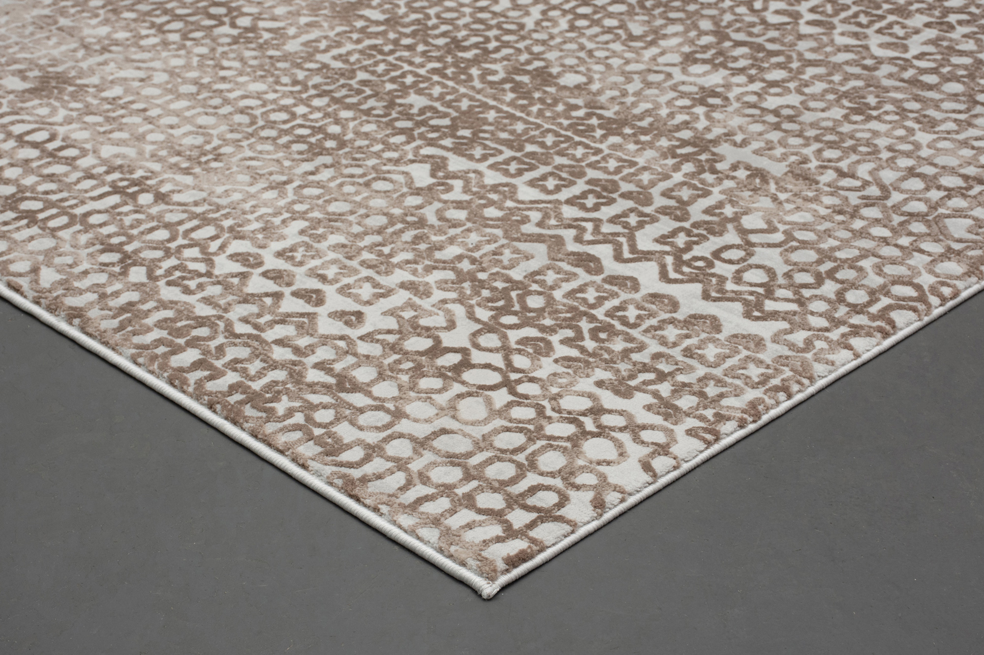 Renwil Ariella 18391 Rug - Brown/Gray, 7,1" X 10,2"
