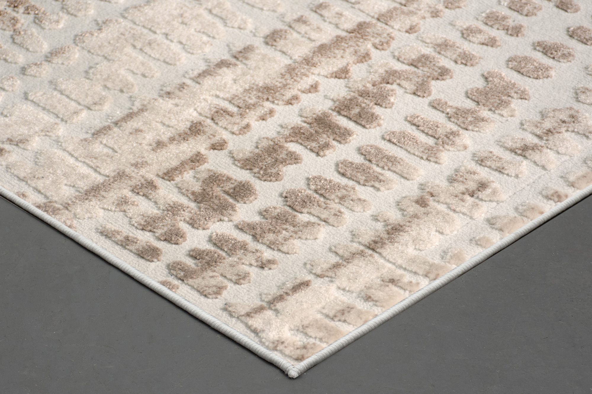 Renwil Ariella 20035 Rug - Cream/Brown, 3" X 5"