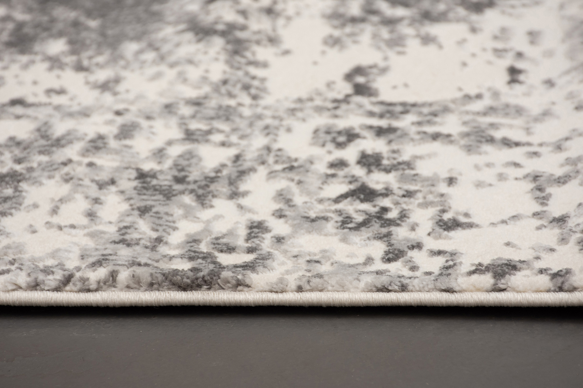 Renwil Ariella 31245 Runner Rug - Ivory/Gray, 2,7" X 10"
