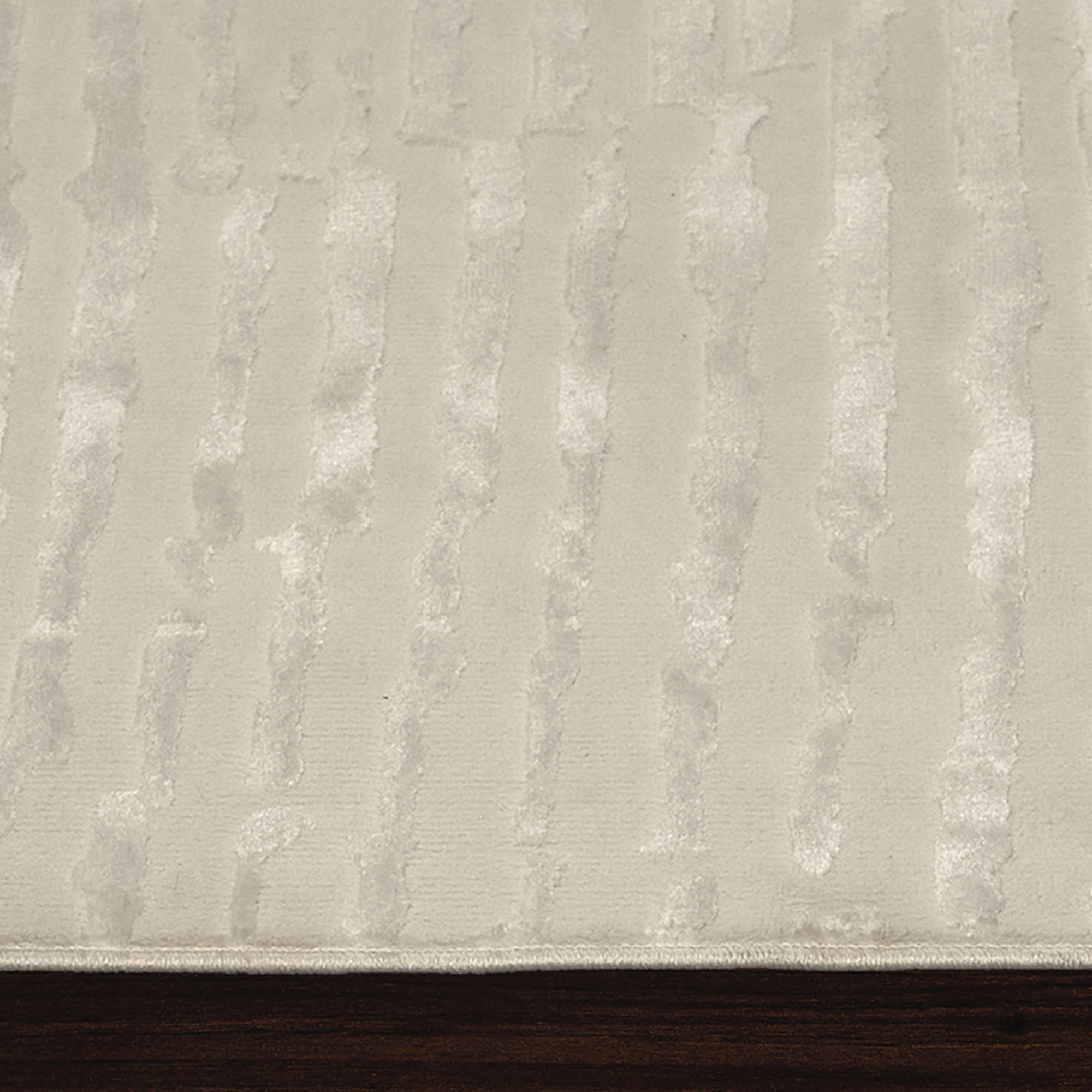 Renwil Camila 18387 Rug - Off-White, 11,1" X 15,1"