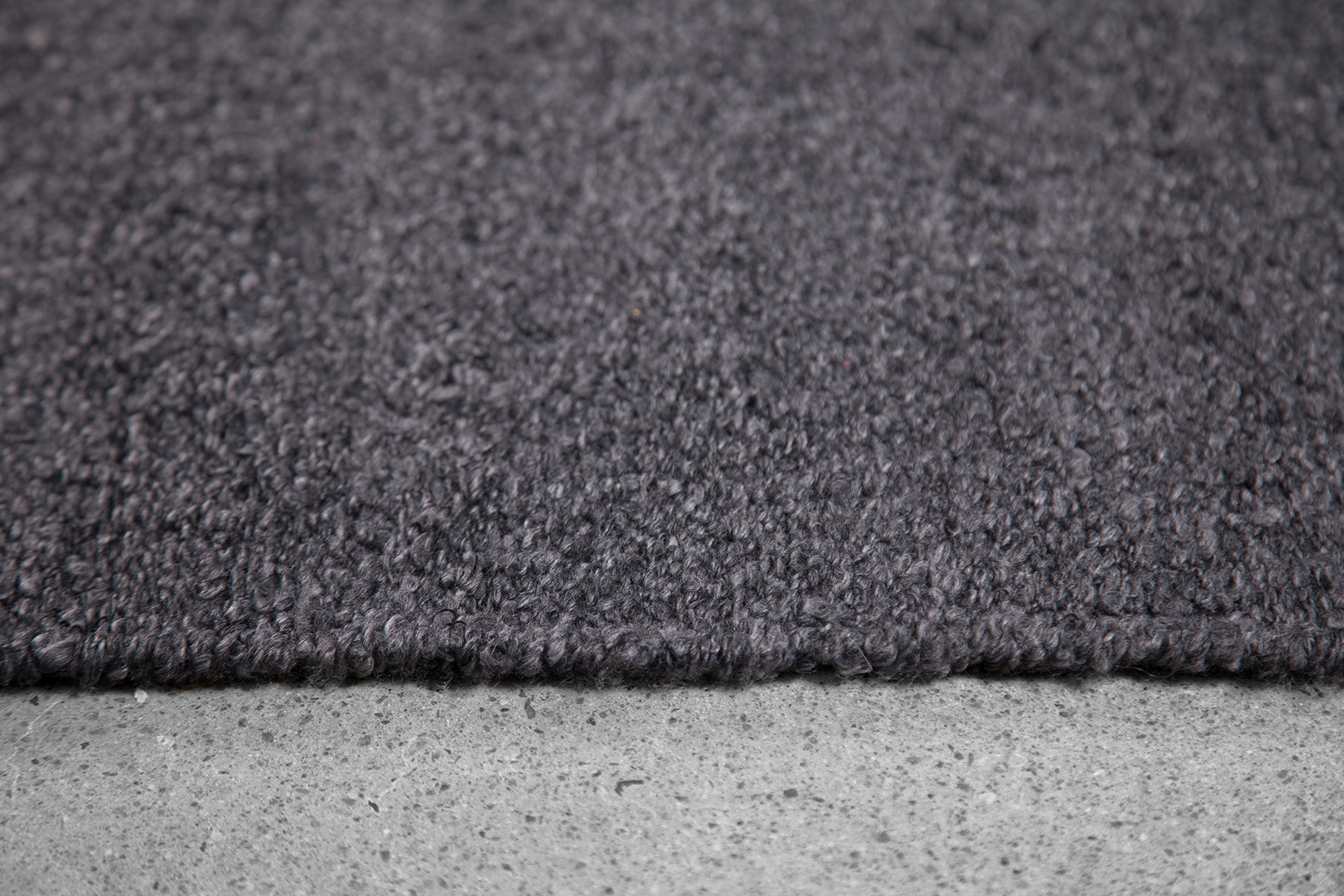 Renwil Earthtone Rug - Dark Gray