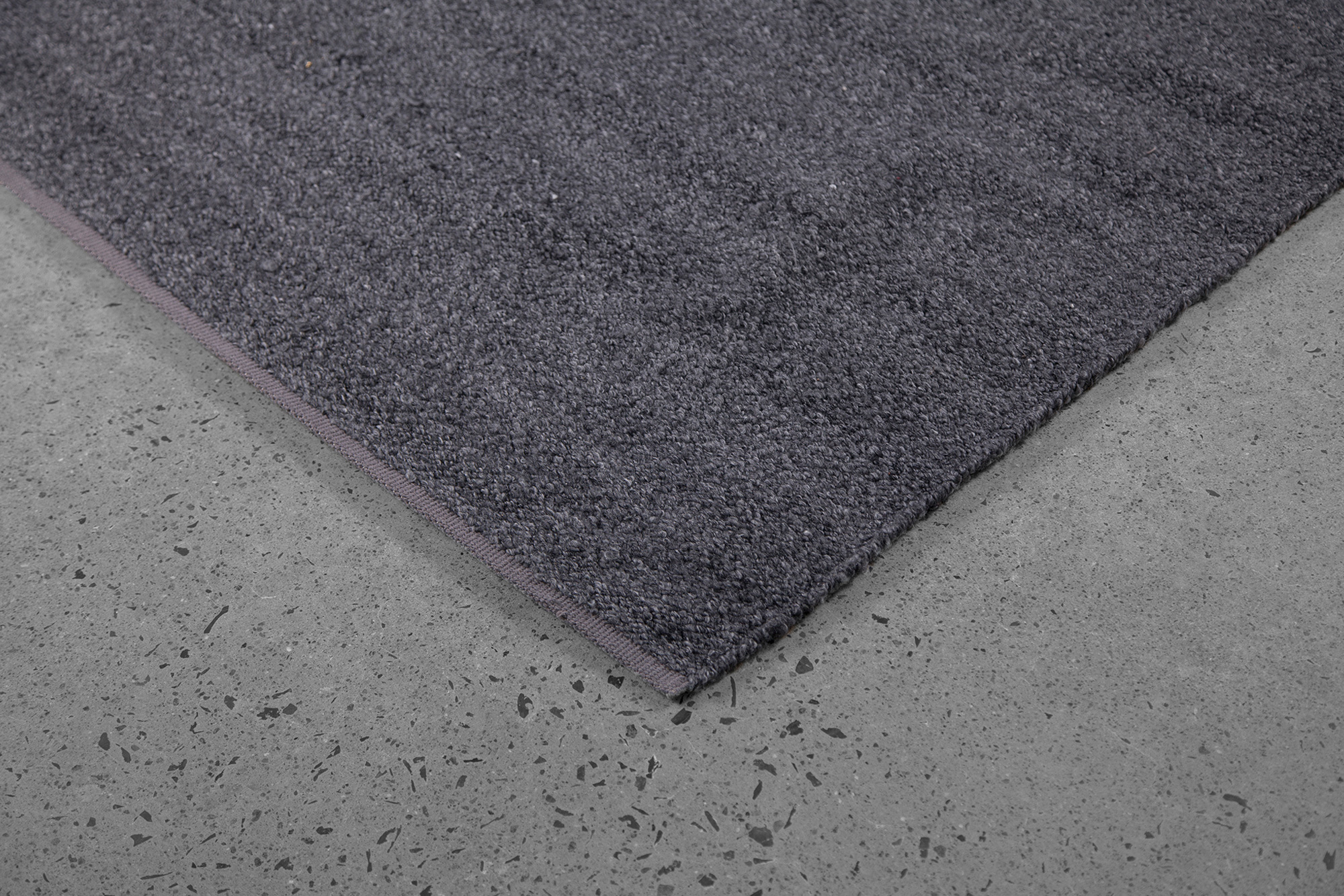 Renwil Earthtone Rug - Dark Gray