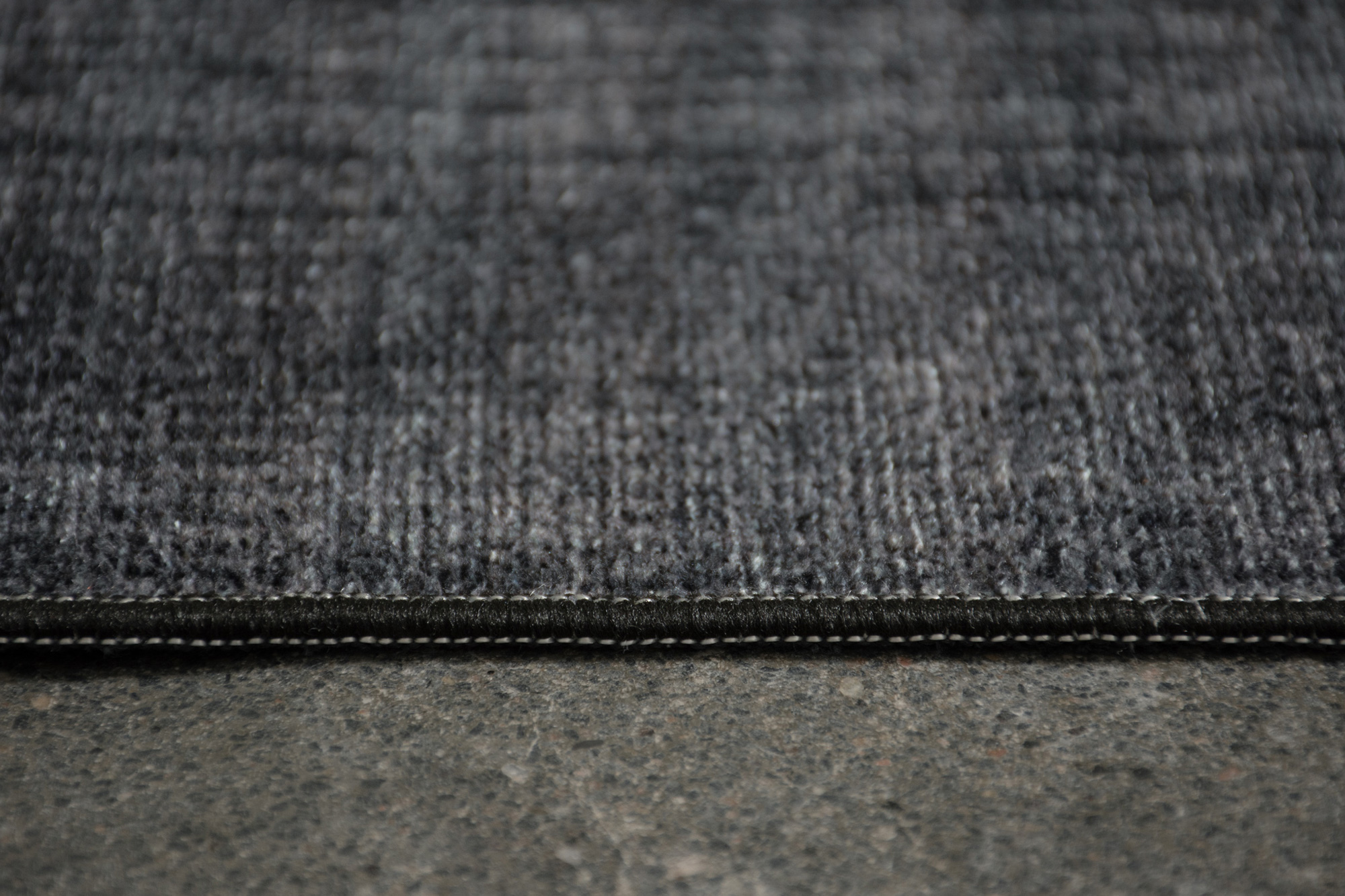 Renwil Fallon 10213 Rug - Distressed Navy, 7,1" X 10,2"
