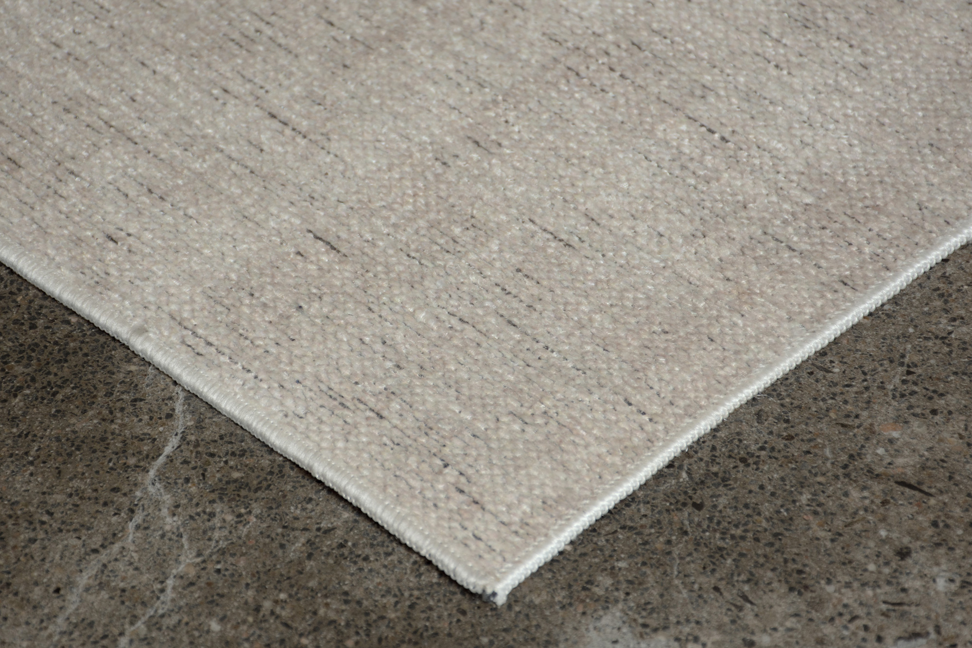 Renwil Fallon 20213 Rug - Distressed Greige, 9,1" X 13,1"