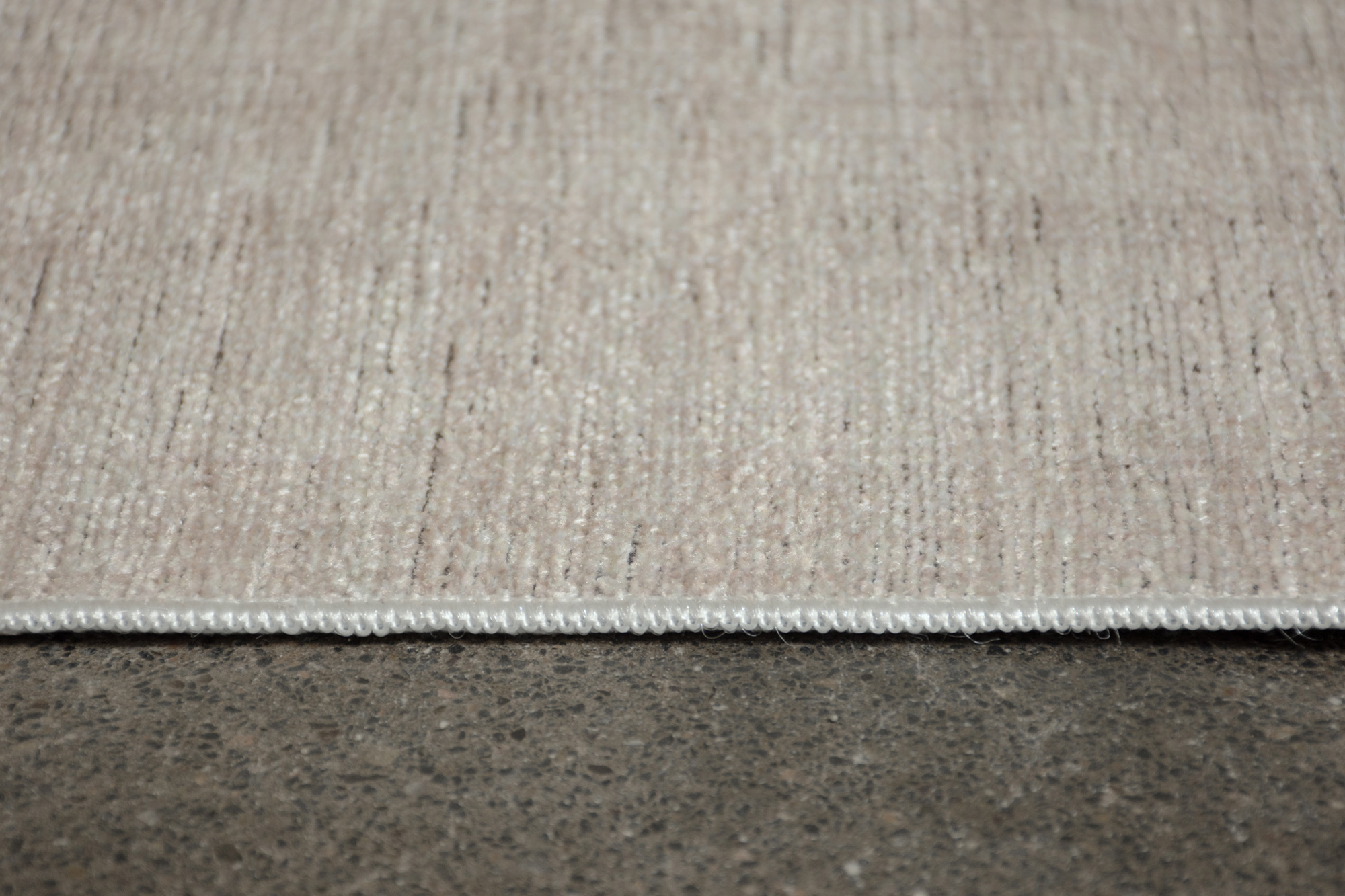 Renwil Fallon 20213 Rug - Distressed Greige, 9,1" X 13,1"