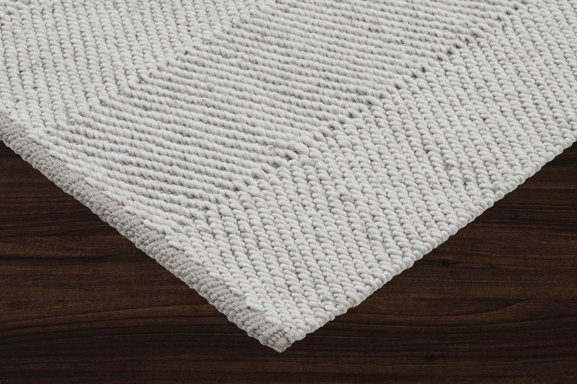 Renwil Malur Rug - Ivory/Silver, 9,11" x 13,3"