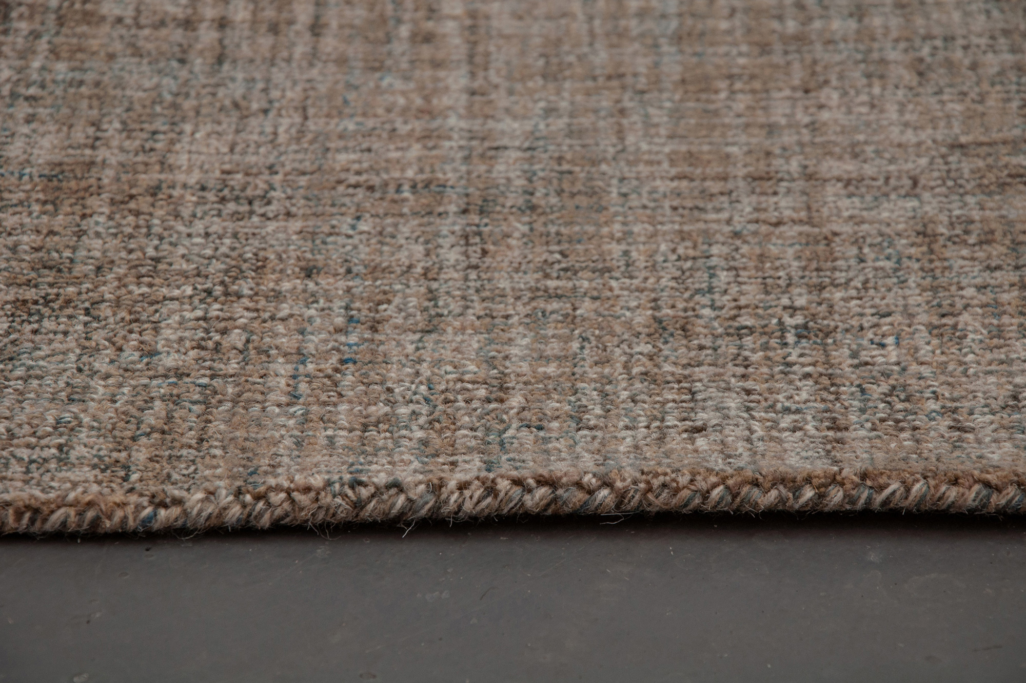 Renwil Saffron Rug - Walnut, 5,3" X 7,3"