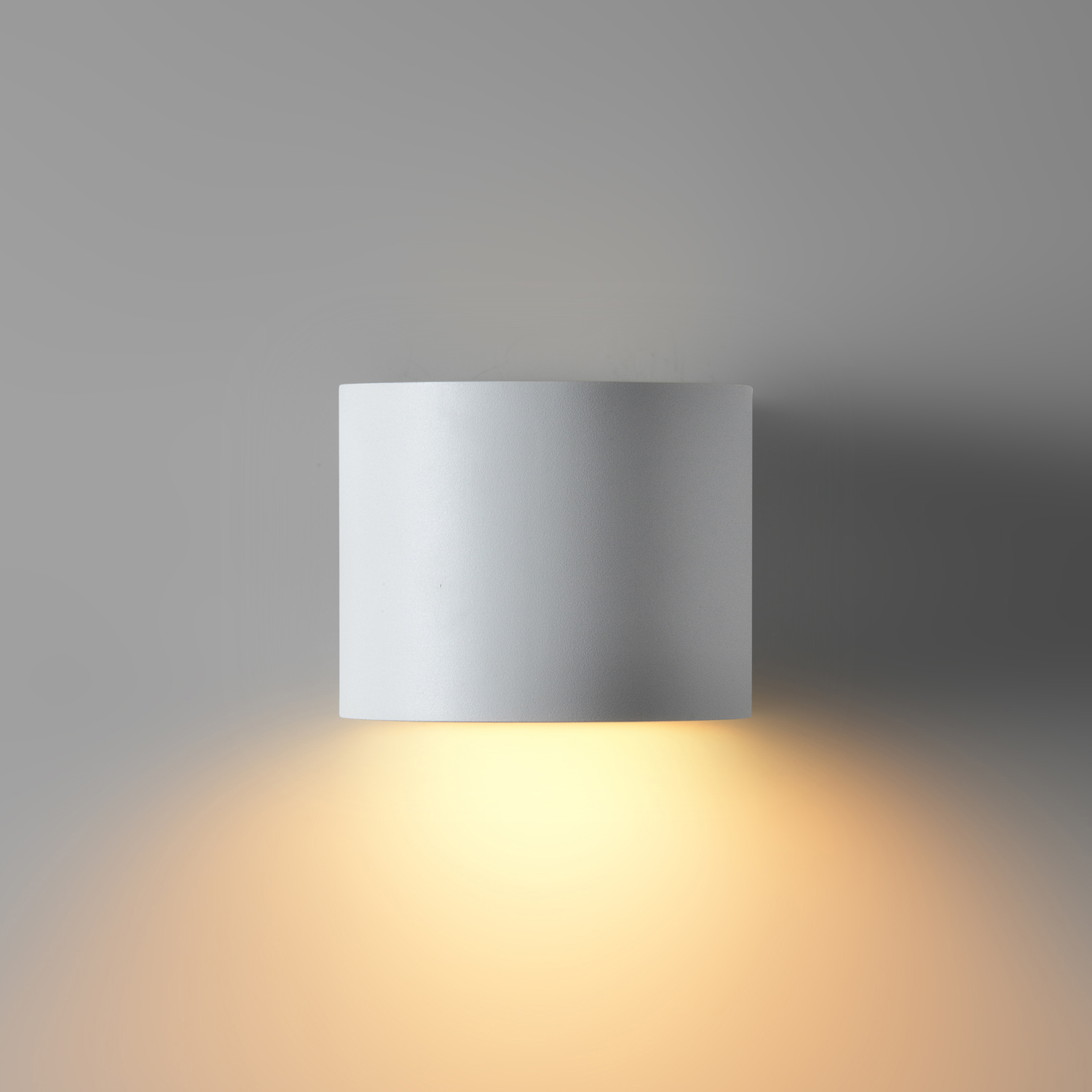 Renwil Zak Wall Sconces - White