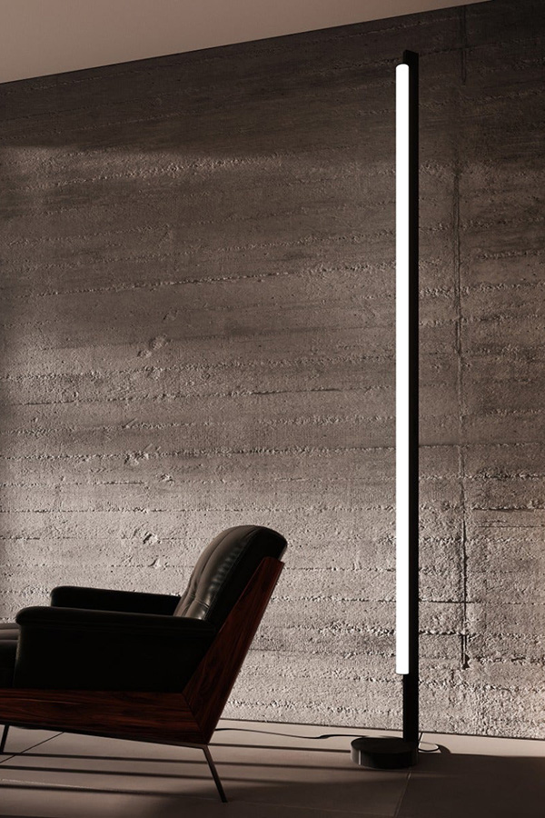 Sonneman Keel LED Floor Lamp - Satin Black