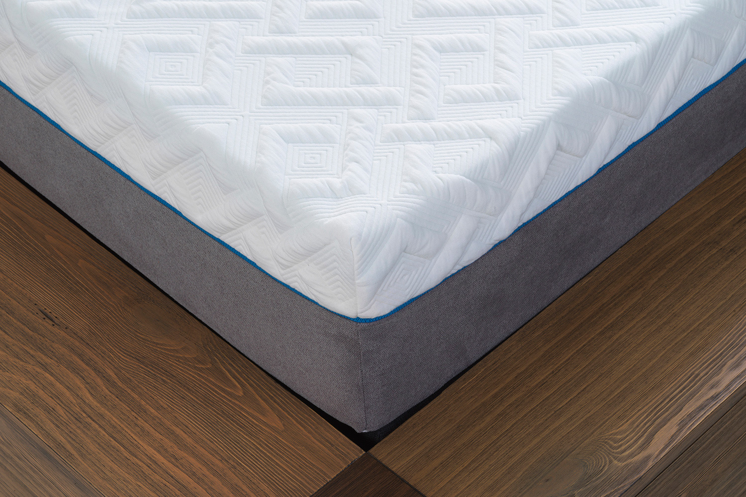 South Bay 12" Luxury Plush Gel Infused Memory Foam Mattress - King Size