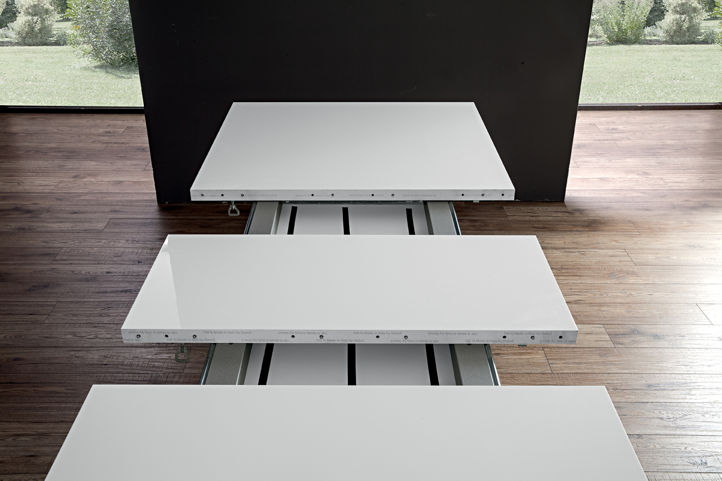 Status - Lisa Mirror for Buffet