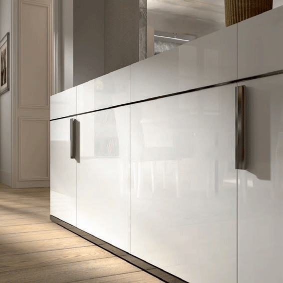 Status - Carrara 3 Door Buffet