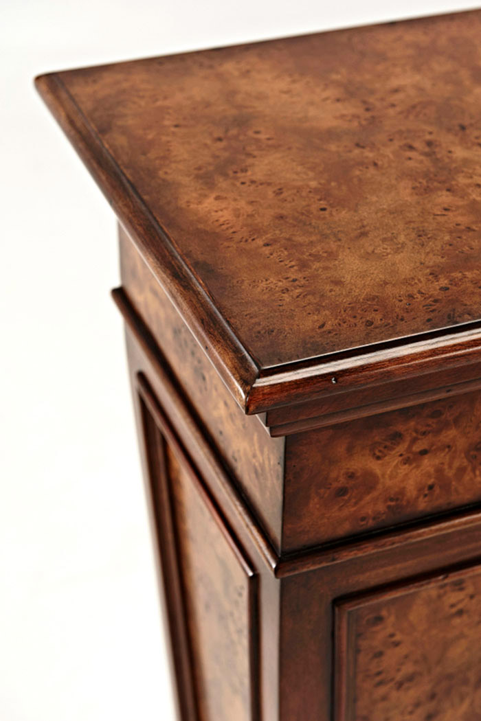 Theodore Alexander - The Burl Pedestal Column in Baveno Walnut, Poplar Burl Veneer/Acacia