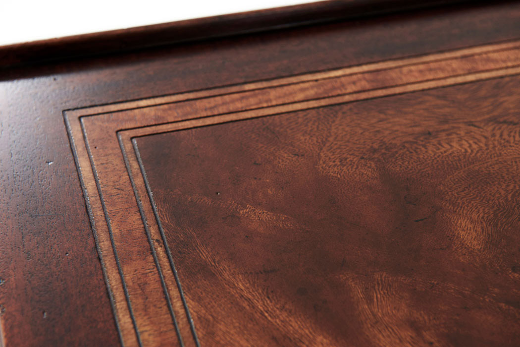 Theodore Alexander - Le Fin Side Table