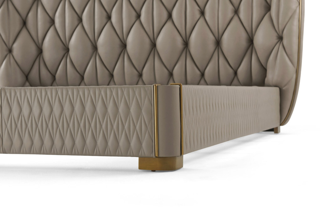 Theodore Alexander Iconic Upholstered Us King Bed – Style 1