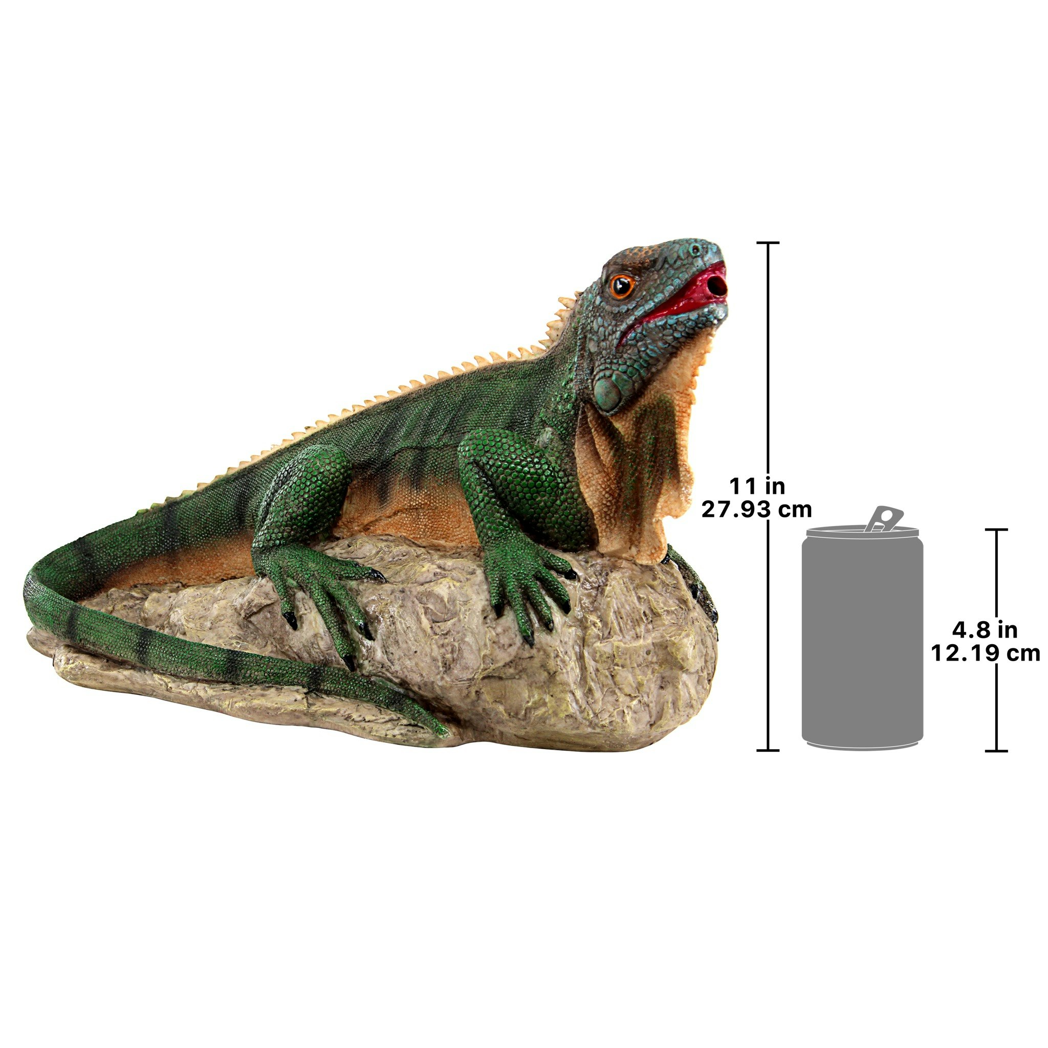Toscano - Ikethe Iguana Spitter Piped Statue