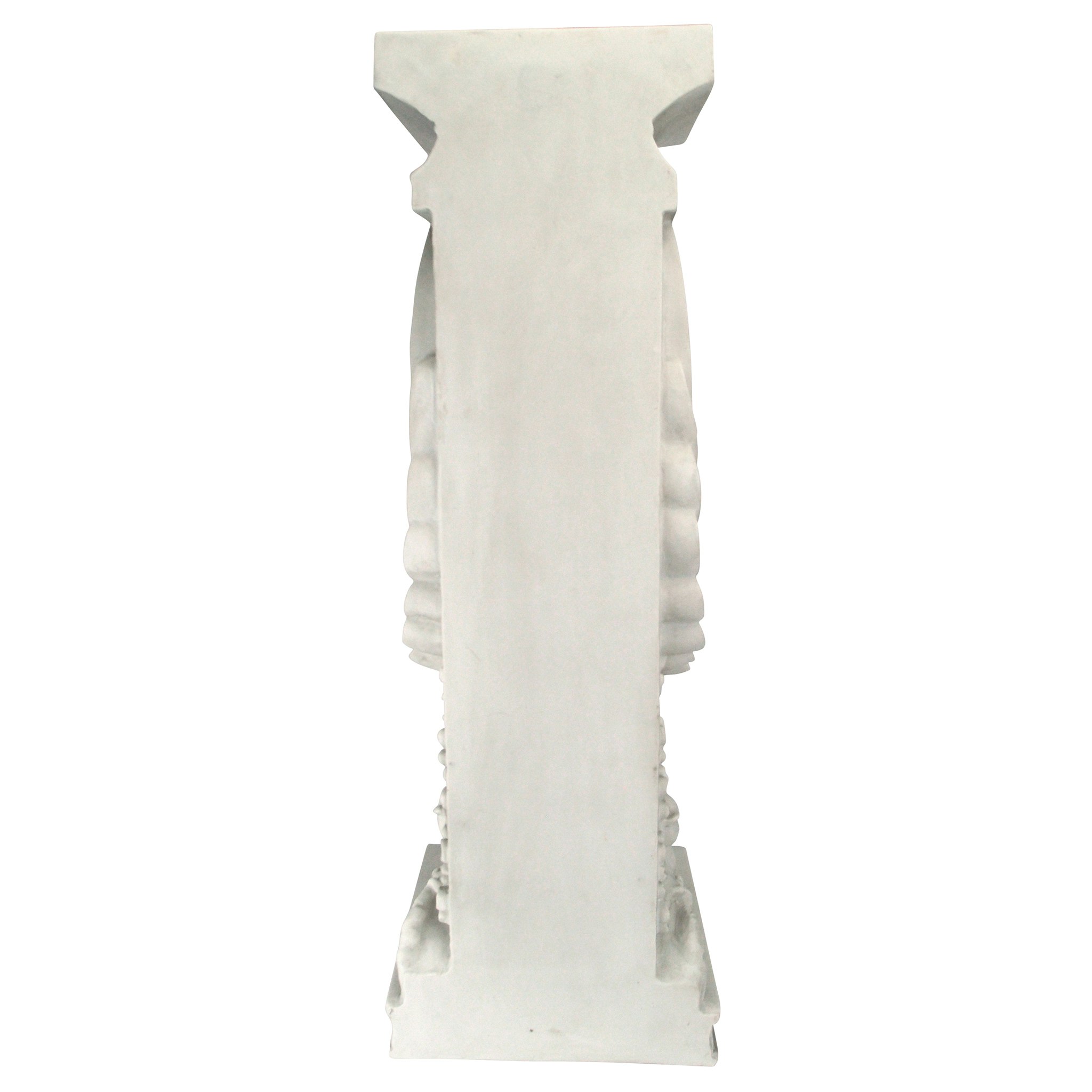 Toscano - Trapezophoron Sculptural Winged Lion Pedestal