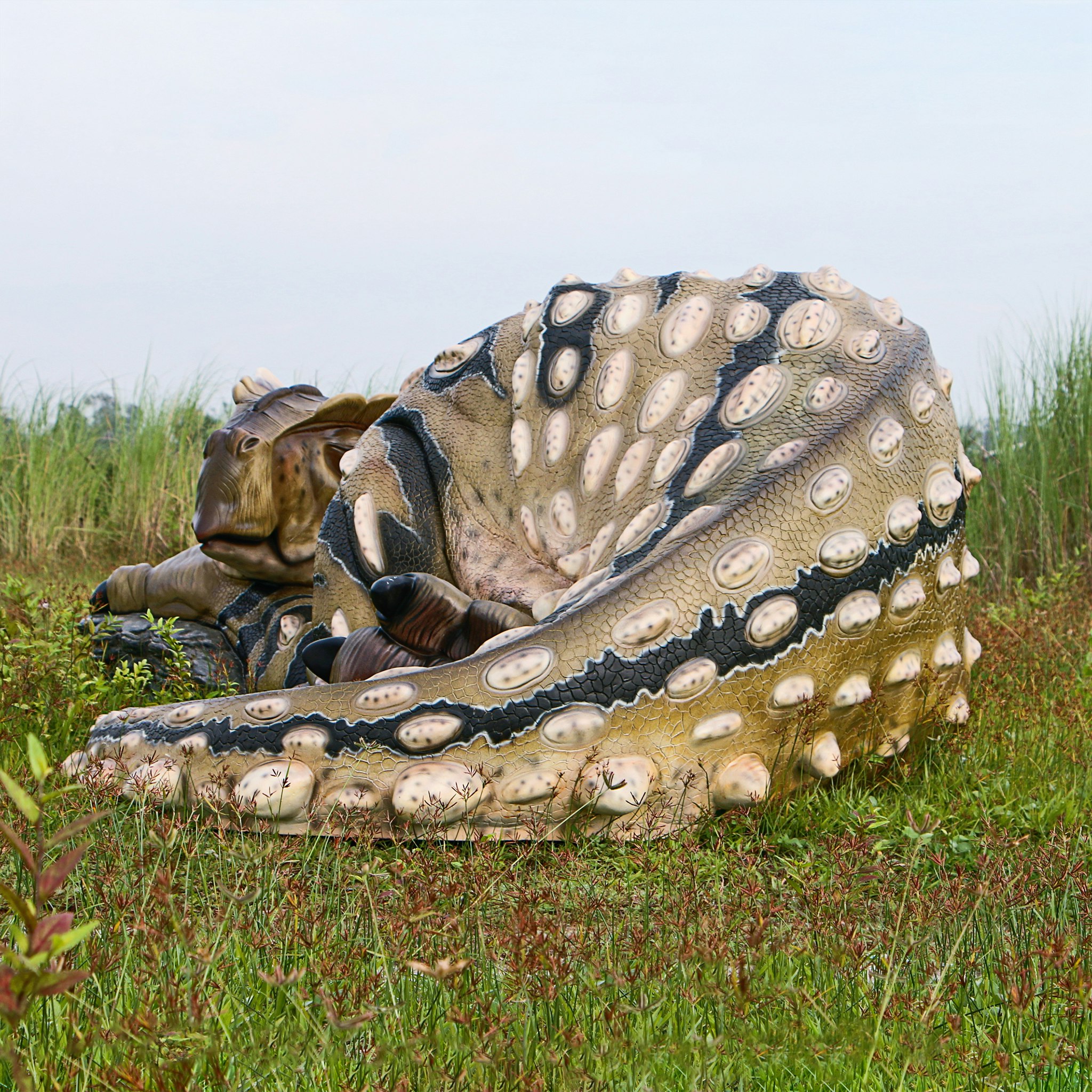 Toscano - Snoozing Giant Ankylosaurus Dinosaur Statue