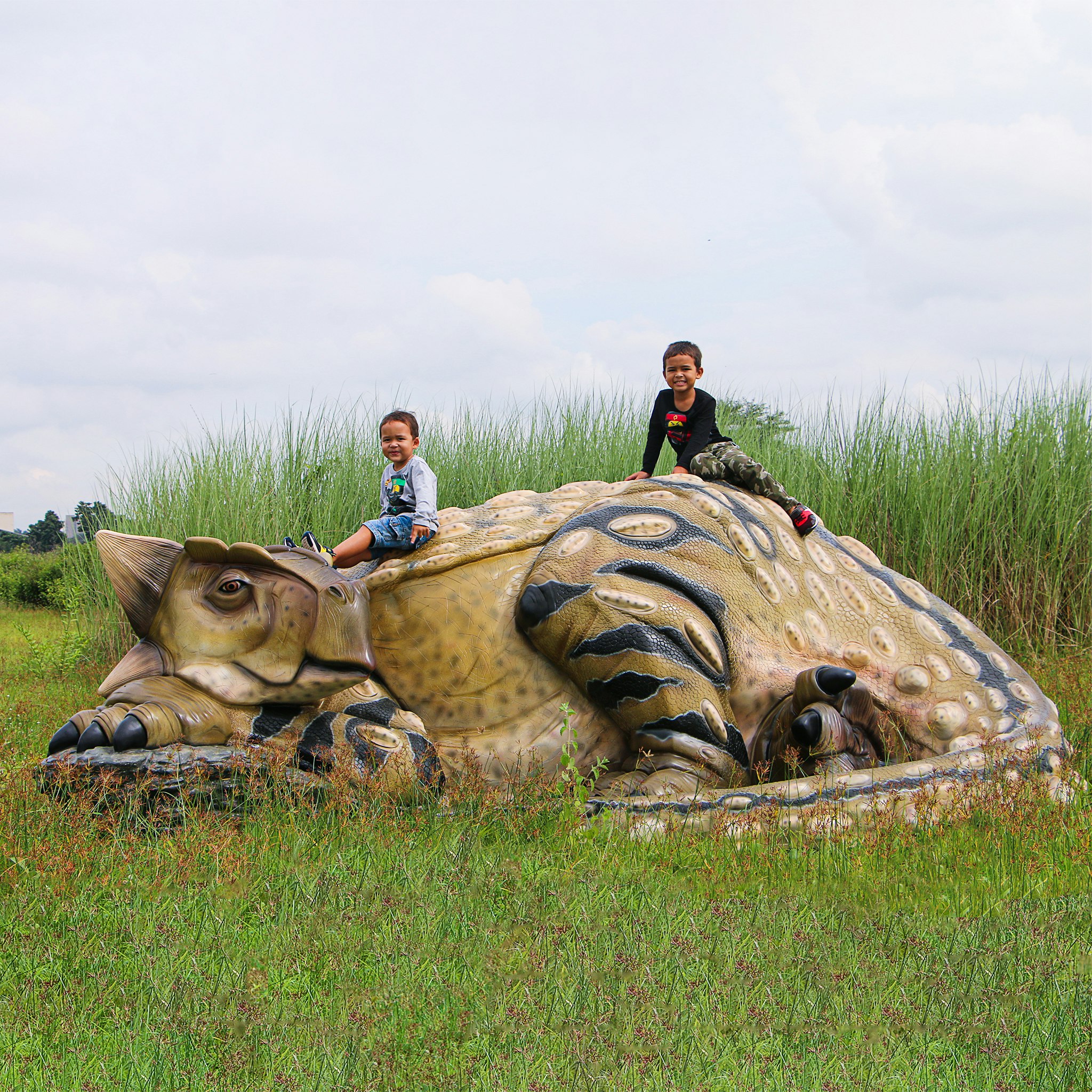 Toscano - Snoozing Giant Ankylosaurus Dinosaur Statue