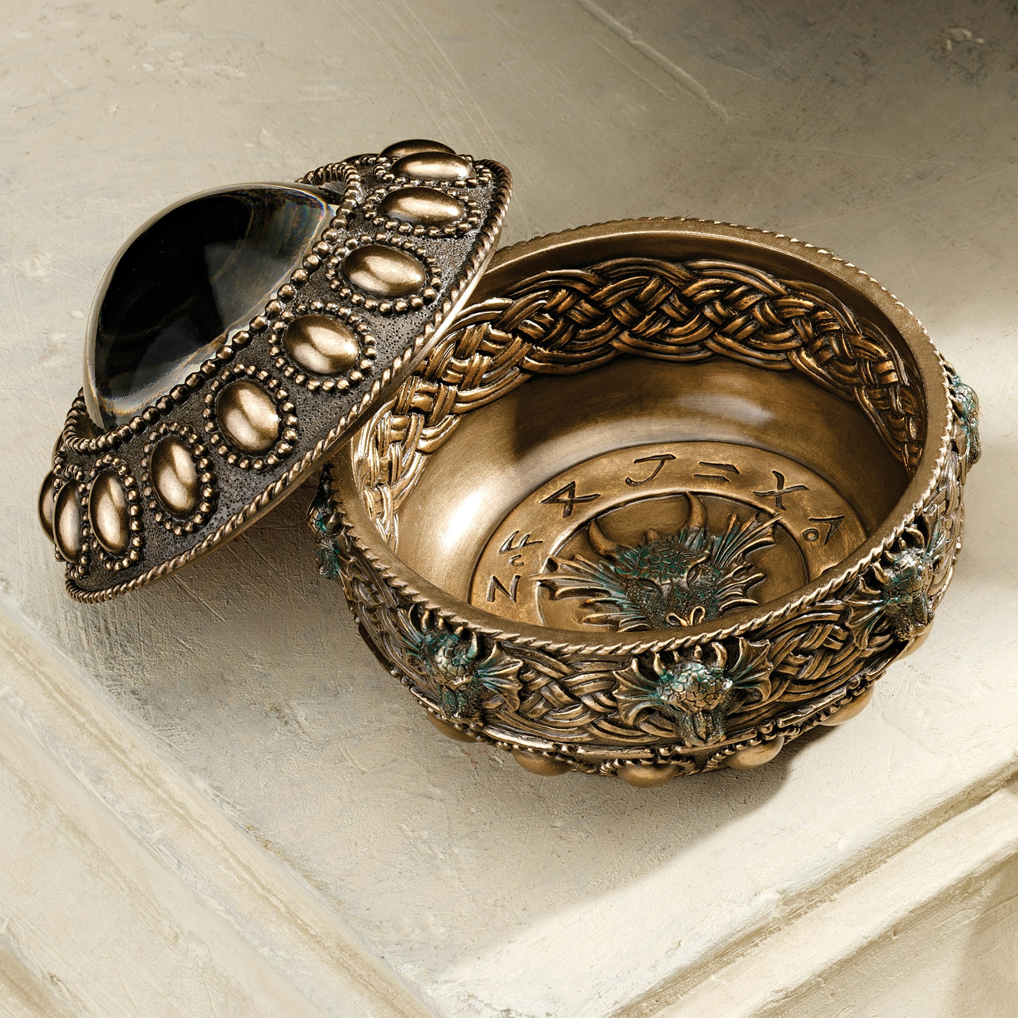 Toscano - The Eye of the Dragon Safe Box