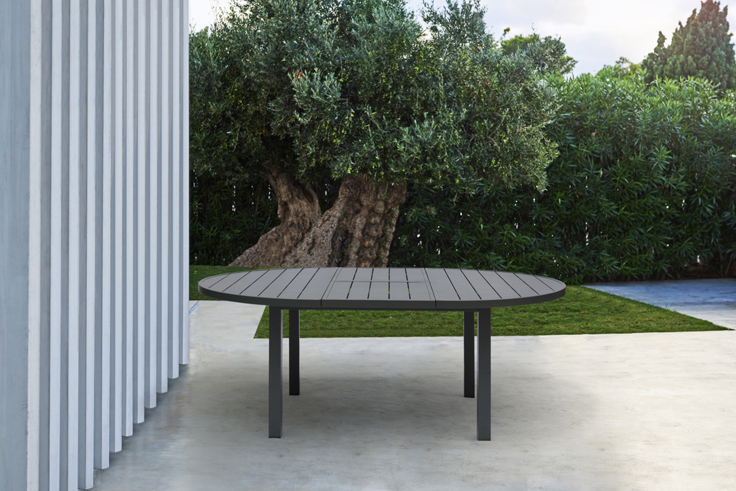 Whiteline - Aloha Outdoor Extendable Dining Table in Gray