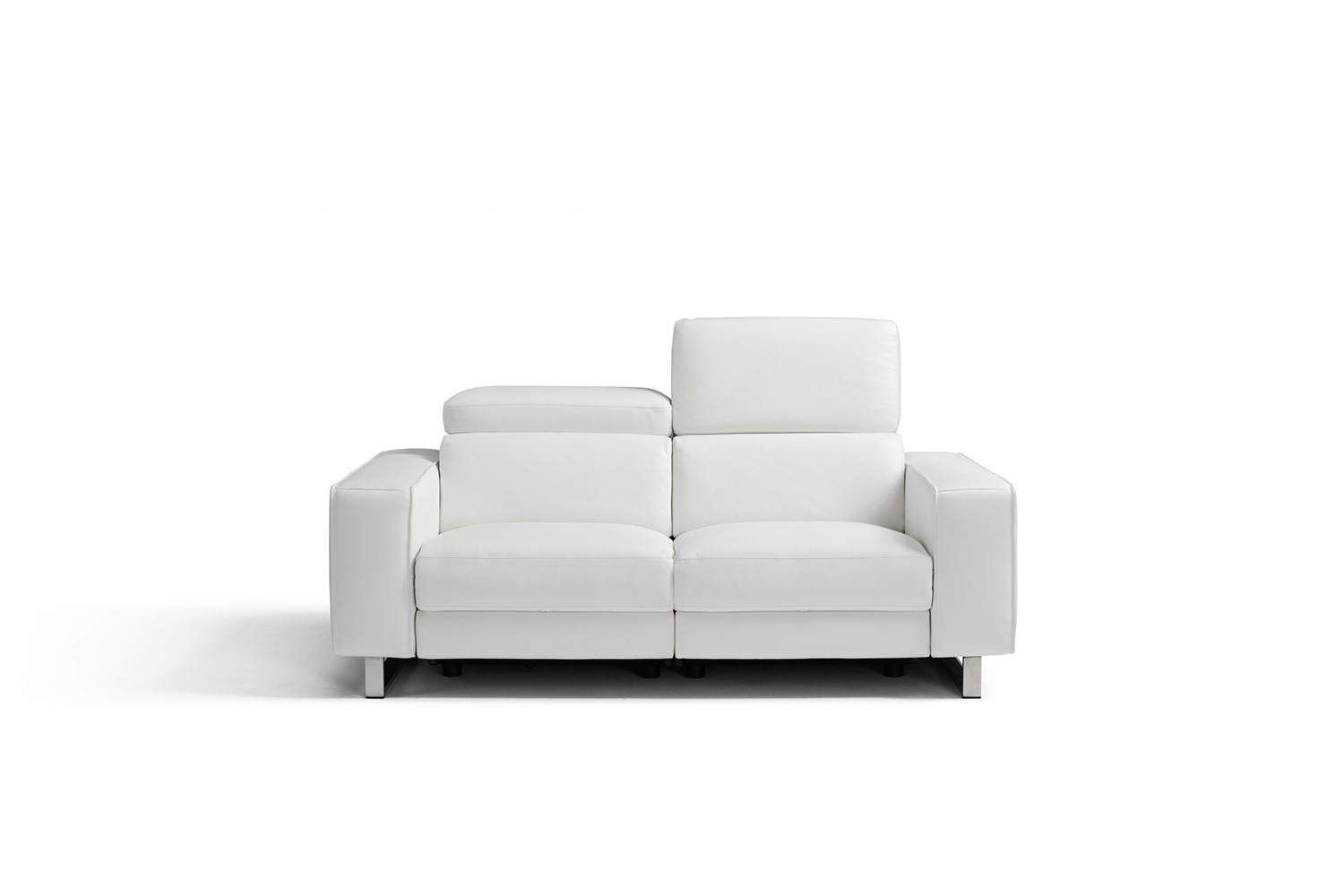 Whiteline - Augusto Italian Loveseat in White