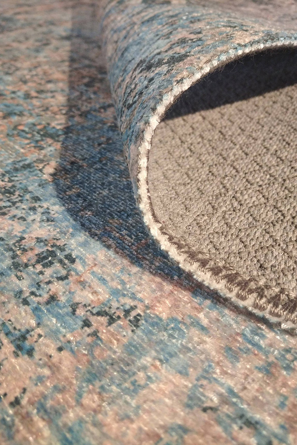 Whiteline - Celia Rug in Multicolor